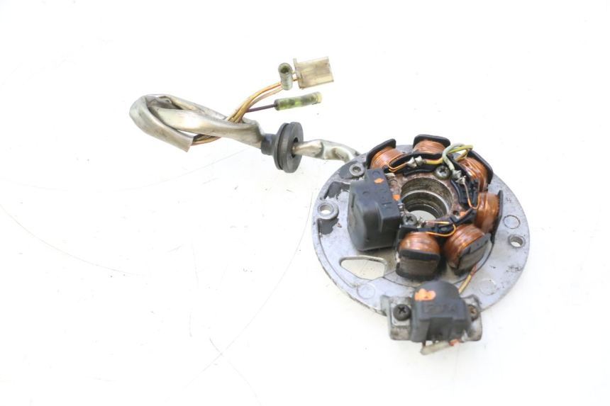 photo de LICHTMASCHINE MBK BOOSTER ROCKET 50 (1995 - 1998) - Details der Befestigungspunkte