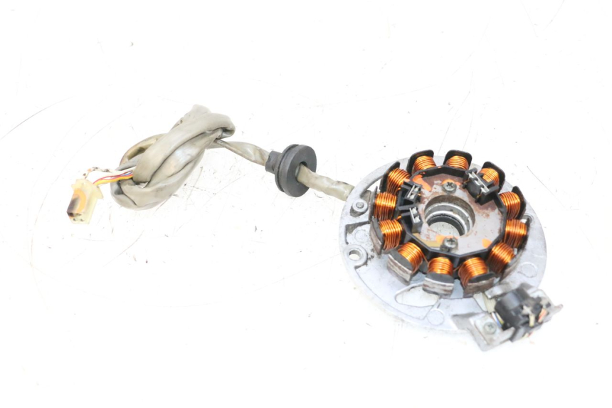 photo de LICHTMASCHINE MBK BOOSTER SPIRIT NAKED 50 (2004 - 2017) - Hauptansicht