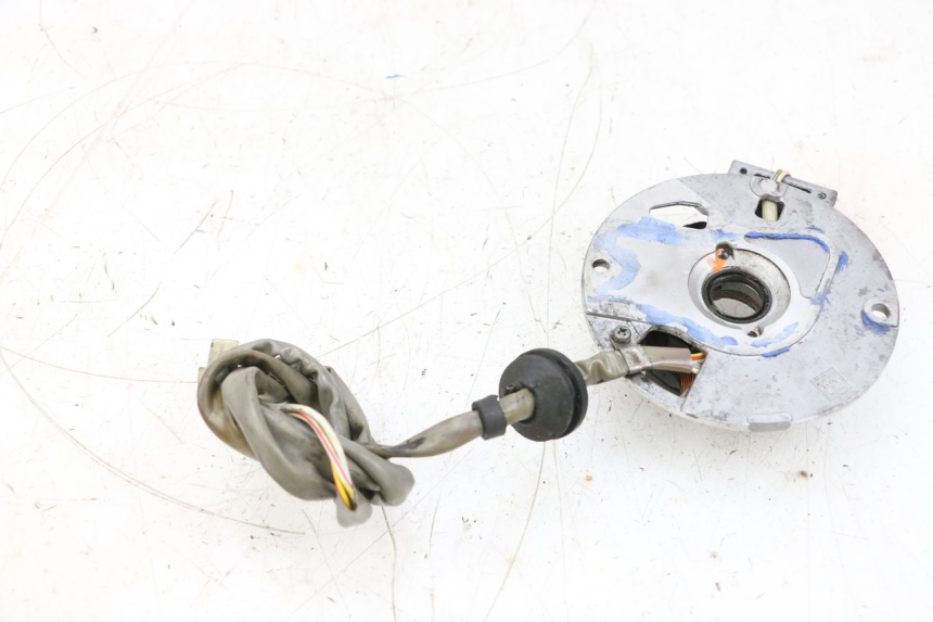 photo de LICHTMASCHINE MBK BOOSTER SPIRIT NAKED 50 (2004 - 2017) - Alternative Perspektive