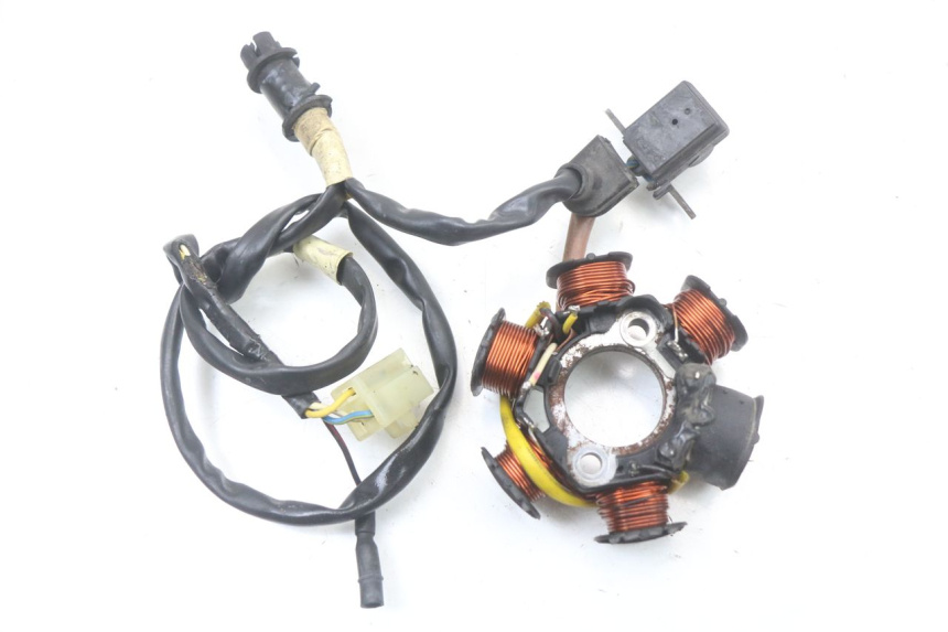 photo de STATOR PEUGEOT BUXY 50 (1993 - 1998) - Hauptansicht