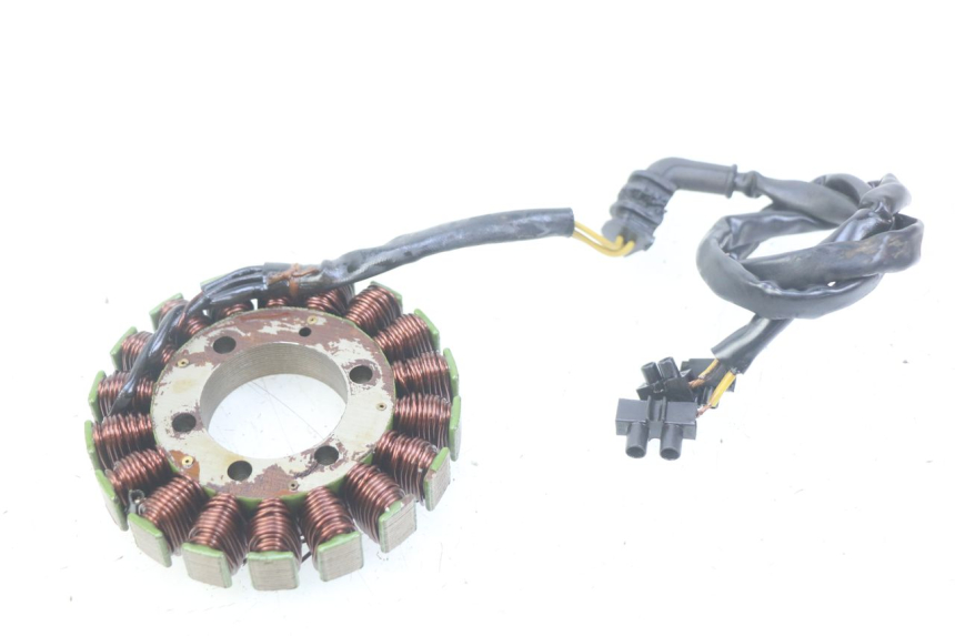 photo de STATOR HONDA CBF 500 (2004 - 2007) - Technische Nahaufnahme