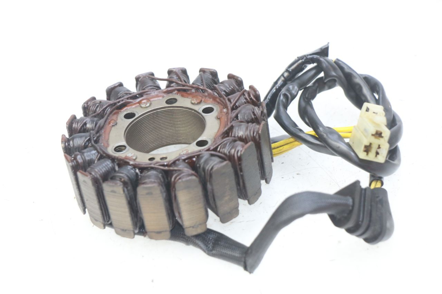 photo de STATOR HONDA CBR RR FIREBLADE 900 (1992 - 1994) - Technische Nahaufnahme