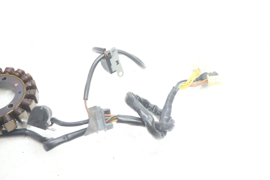 photo de LICHTMASCHINE SUZUKI DR S 600 (1985 - 1989) - Oberflächenzustand und Material