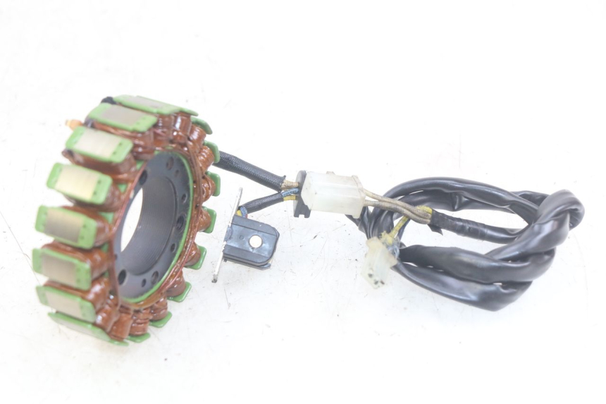 photo de STATOR YAMAHA FZS FAZER 600 (1998 - 2001) - Technische Nahaufnahme