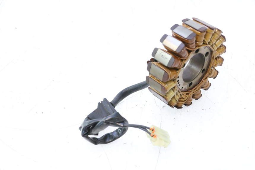 photo de LICHTMASCHINE SUZUKI GSR 600 (2005 - 2012) - Detailansicht des Bauteils