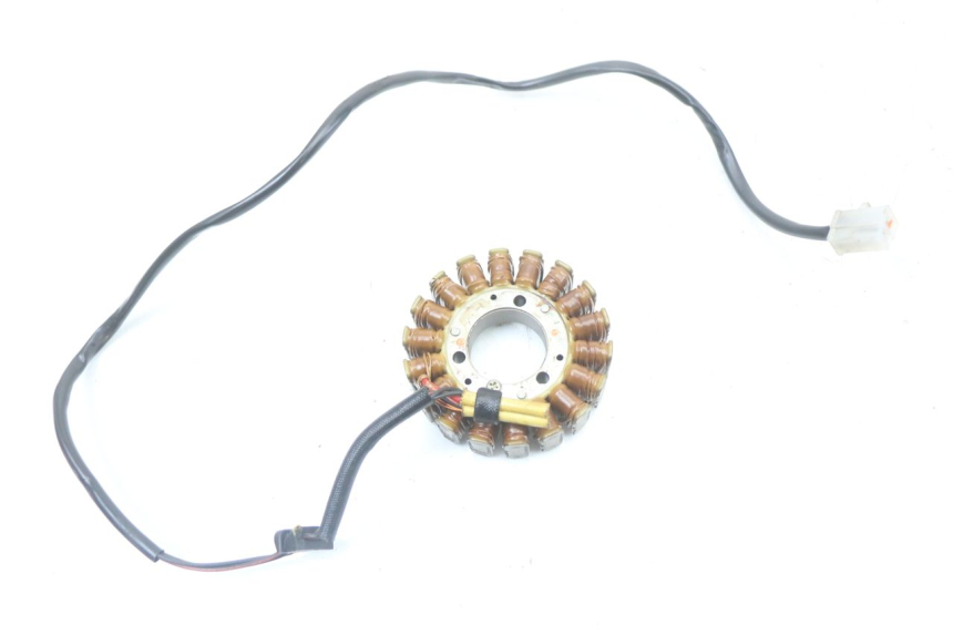 photo de STATOR KAWASAKI ZR7 ZR-7 S 750 (1999 - 2004) - Zoom auf Gebrauchszustand