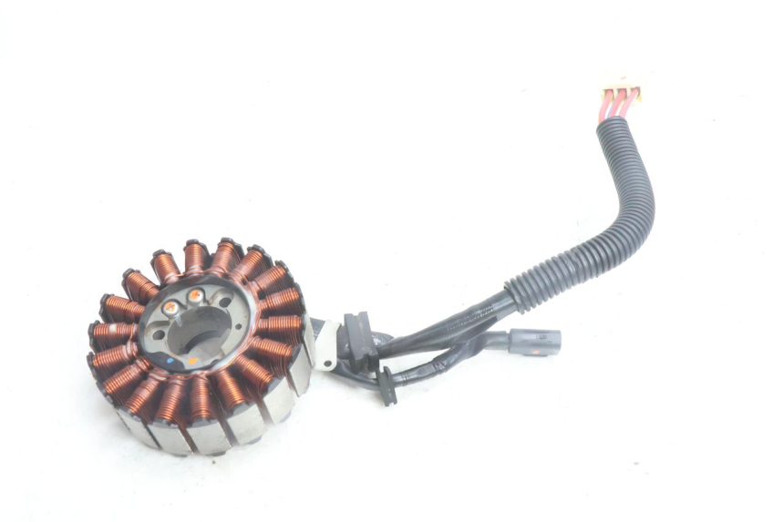 photo de LICHTMASCHINE YAMAHA N-MAX NMAX 125 (2021 - 2024) - Hauptansicht