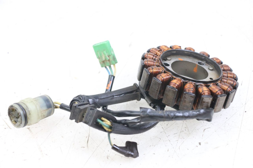 photo de STATOR HONDA TRX 300 (1988 - 2000) - Technische Nahaufnahme