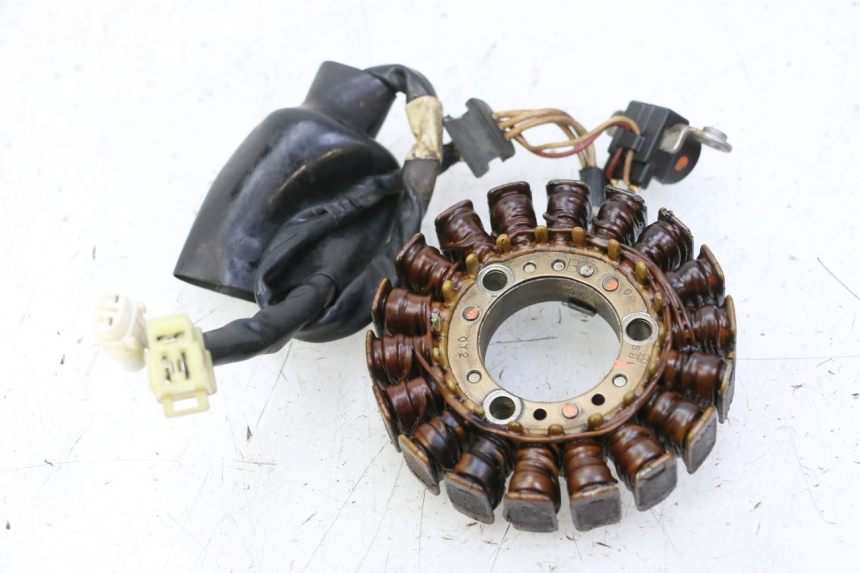 photo de LICHTMASCHINE YAMAHA X-MAX XMAX 125 (2010 - 2013) - Hauptansicht