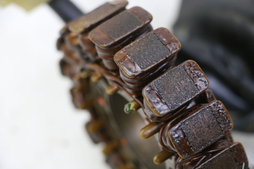 photo de LICHTMASCHINE YAMAHA X-MAX XMAX 125 (2010 - 2013) - Alternative Perspektive