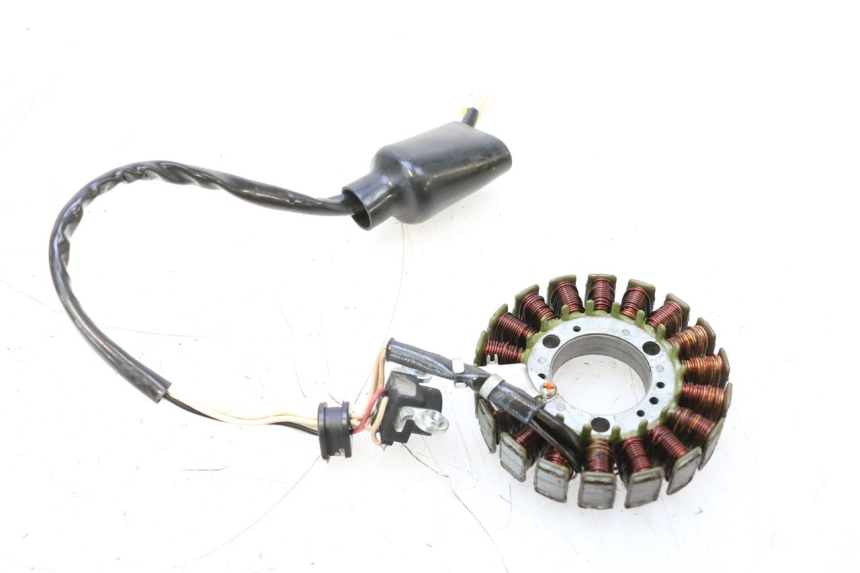 photo de LICHTMASCHINE YAMAHA X-MAX XMAX 125 (2010 - 2013) - Technische Nahaufnahme