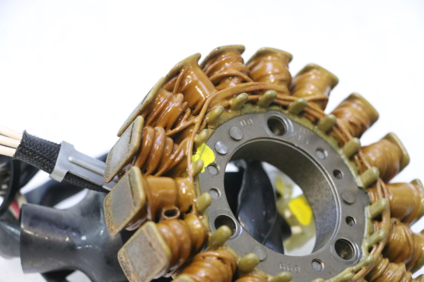 photo de STATOR YAMAHA XMAX X-MAX 125 (2006 - 2009) - Gesamtansicht des Produkts