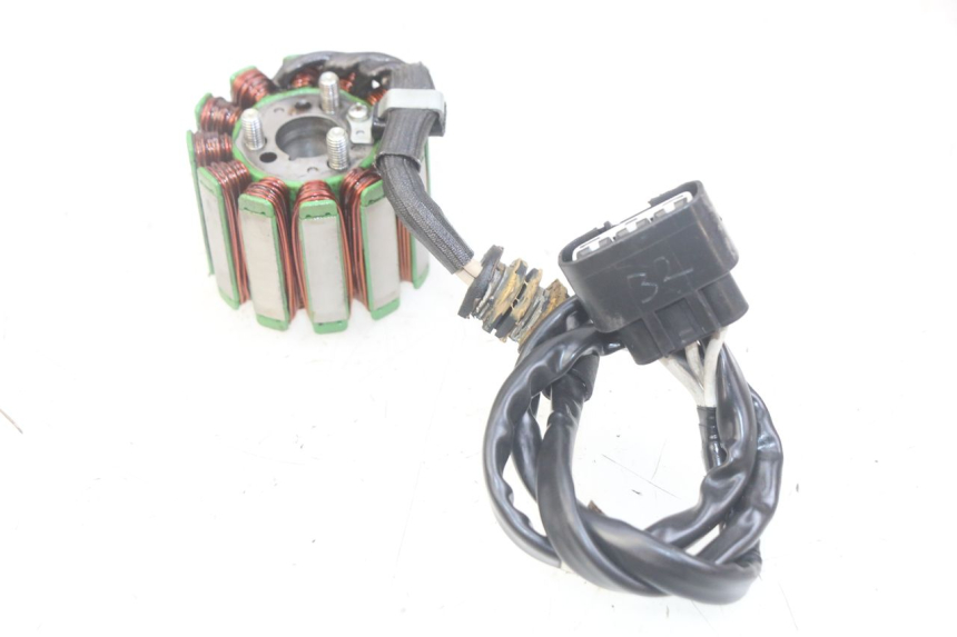 photo de STATOR YAMAHA YZF R1 1000 (2007 - 2008) - Detailansicht des Bauteils