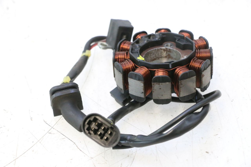 photo de LICHTMASCHINE PIAGGIO ZIP IGET 4T 50 (2021 - 2023) - Zoom auf Gebrauchszustand
