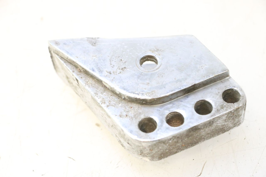 photo de FEDERBEIN HALTERUNG PEUGEOT TREKKER 50 (1995 - 2004) - Detailansicht des Bauteils