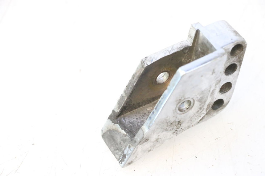 photo de FEDERBEIN HALTERUNG PEUGEOT TREKKER 50 (1995 - 2004) - Zoom auf Gebrauchszustand