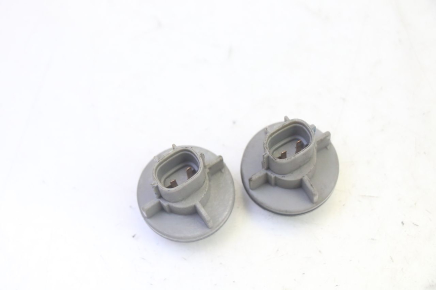 photo de LAMPENHALTERUNG SUZUKI BURGMAN 125 (2007 - 2014) - Alternative Perspektive