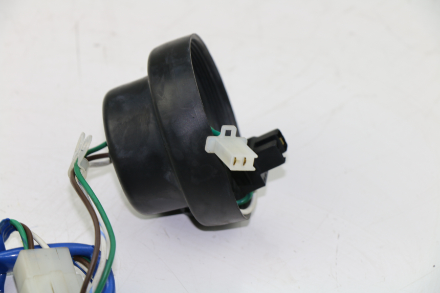 photo de LAMPENFASSUNG KYMCO K-XCT 125 (2013 - 2017) - Zoom auf Gebrauchszustand