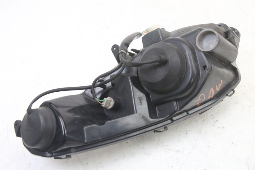 photo de LAMPENFASSUNG PEUGEOT SATELIS COMPRESSOR K15 125 (2006 - 2009) - Oberflächenzustand und Material