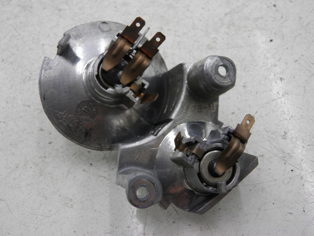 photo de LAMPENFASSUNG PIAGGIO LX 125 (1998 - 2000) - Zoom auf Gebrauchszustand