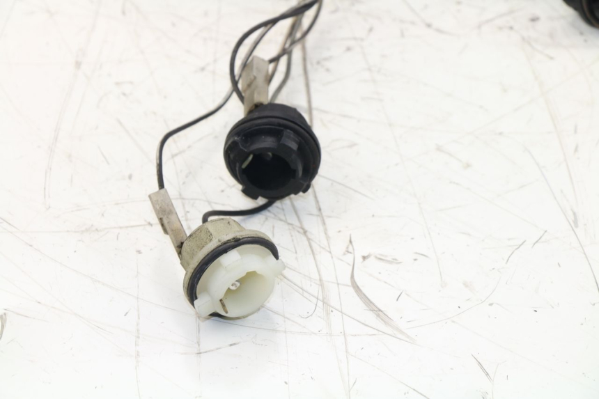 photo de LAMPENFASSUNG SUZUKI UH BURGMAN 125 (2002 - 2006) - Technische Nahaufnahme