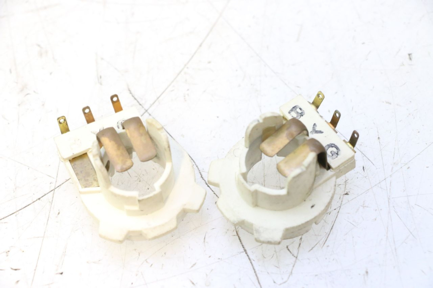 photo de LAMPENFASSUNG YAMAHA YP MAJESTY 125 (2002 - 2006) - Detailansicht des Bauteils