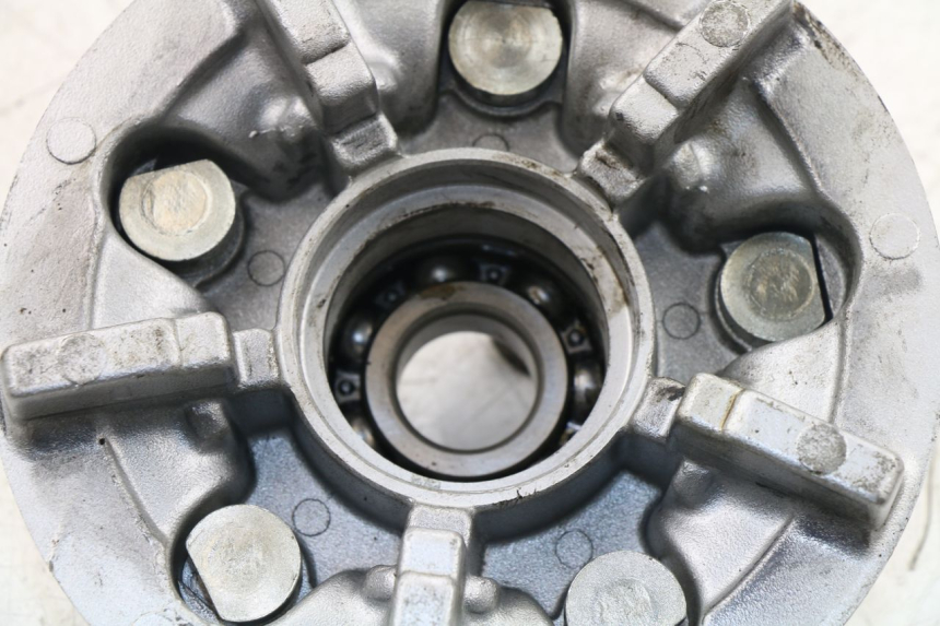 photo de KETTENRAD HALTER SUZUKI GSF N BANDIT 650 (2005 - 2006) - Zoom auf Gebrauchszustand