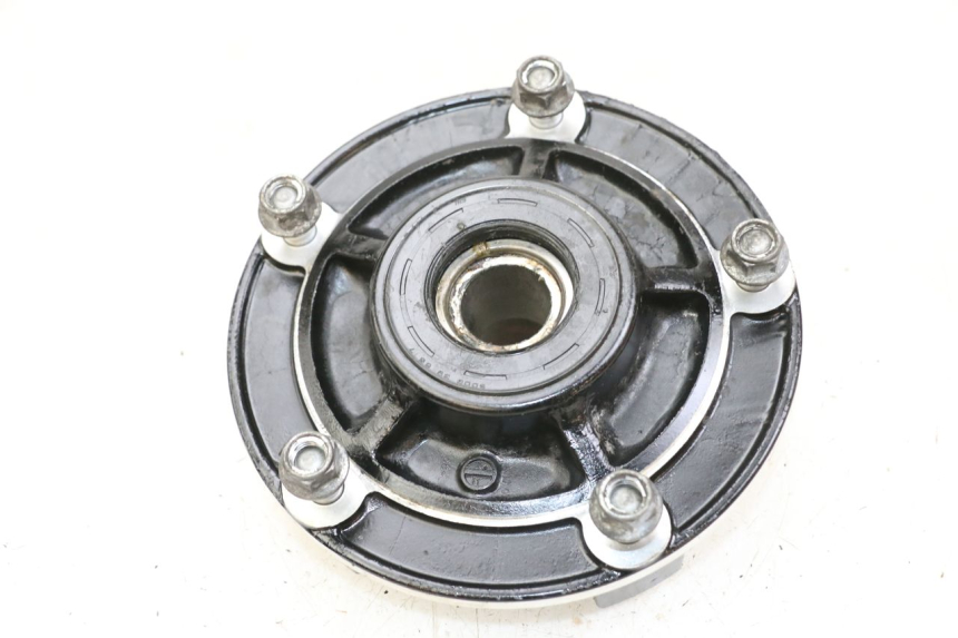 photo de KETTENRAD HALTER SUZUKI GSR 750 (2011 - 2017) - Hauptansicht