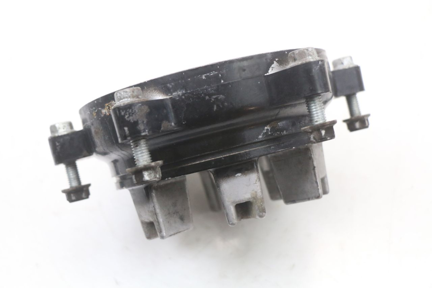 photo de KRONENHALTERUNG HYOSUNG GTR 125 (2006 - 2008) - Zoom auf Gebrauchszustand