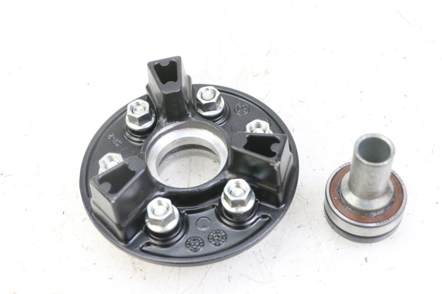 photo de KETTENRAD HALTER ROYAL ENFIELD HYMALAYAN 410 (2016 - 2023) - Detailansicht des Bauteils