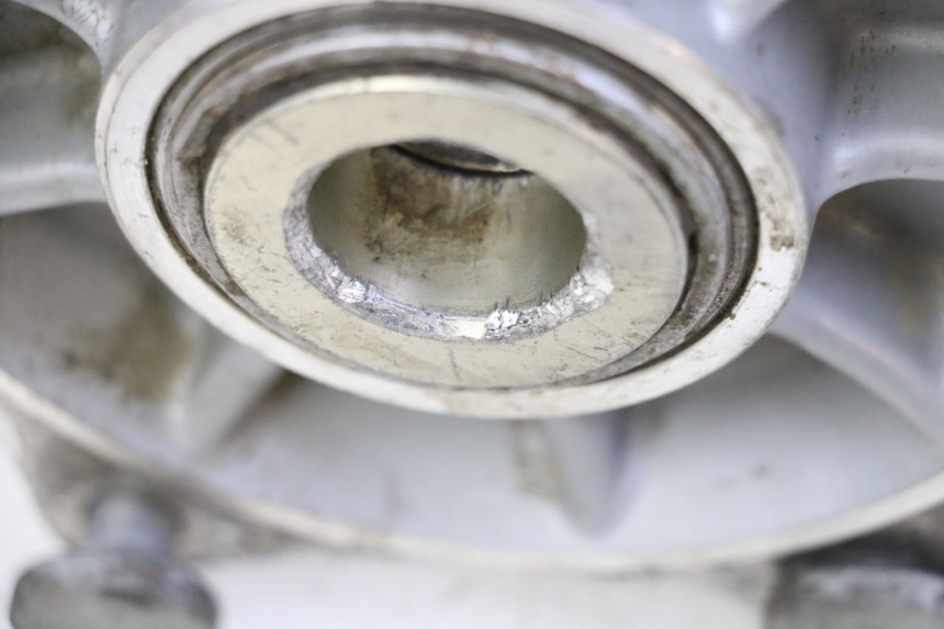 photo de KETTENRAD HALTER KTM SUPERENDURO R 950 (2005 - 2009) - Detailansicht des Bauteils