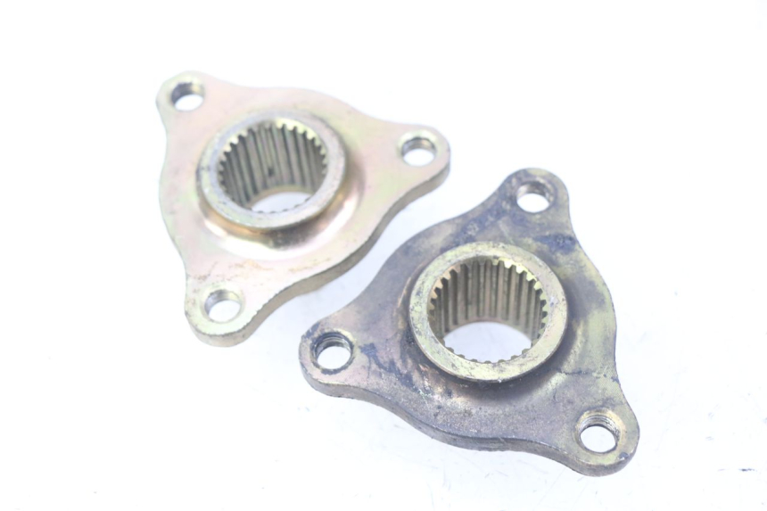 photo de BREMSSCHEIBENHALTER SPY RACING F3 350 (2015 - 2022) - Zoom auf Gebrauchszustand