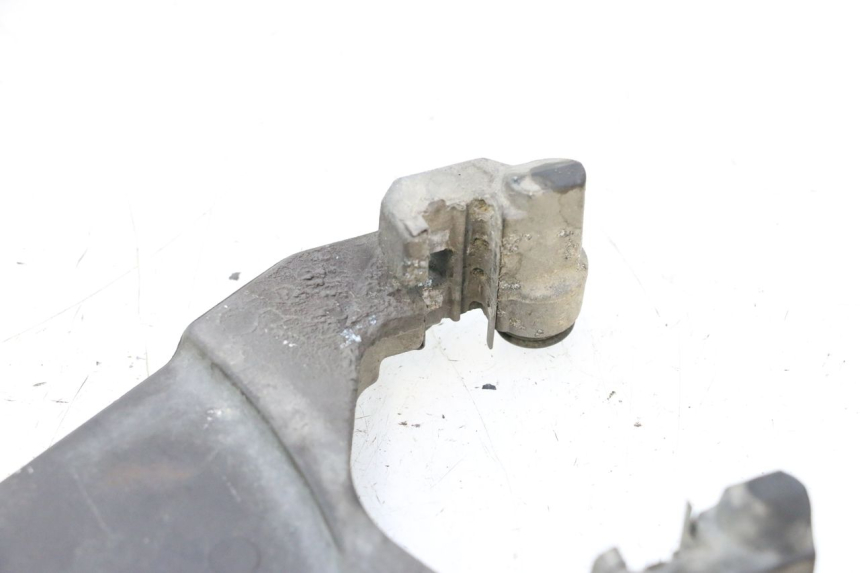 photo de HALTER BREMSZANGE HINTEN YAMAHA FJR 1300 (2001 - 2005) - Zoom auf Gebrauchszustand