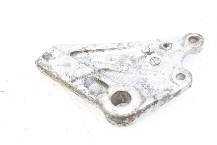 photo de HINTERER BREMSSATTELHALTER KAWASAKI ZR7 ZR-7 S 750 (1999 - 2004) - Detailansicht des Bauteils