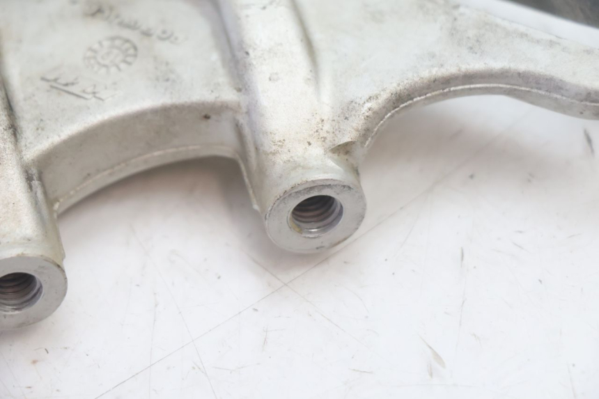 photo de HALTER BREMSZANGE HINTEN KTM SX 85 (2018 - 2024) - Details der Befestigungspunkte