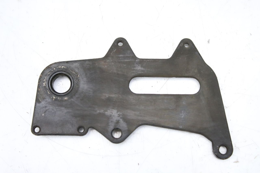 photo de HINTERER BREMSSATTELHALTER KEEWAY TX 50 (2008 - 2015) - Details der Befestigungspunkte