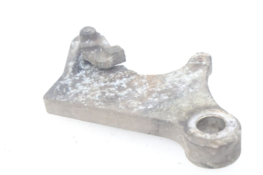 photo de HINTERER BREMSSATTELHALTER SUZUKI XF FREEWIND 650 (1997 - 2003) - Detailansicht des Bauteils