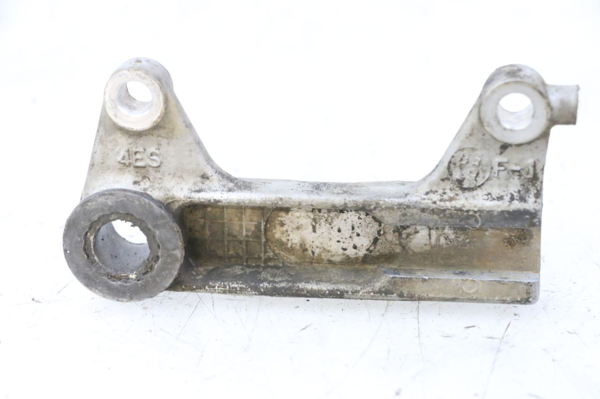 photo de Halterung Bremssattel hinten YAMAHA YZ 85 (2002 - 2018) - Detailansicht des Bauteils
