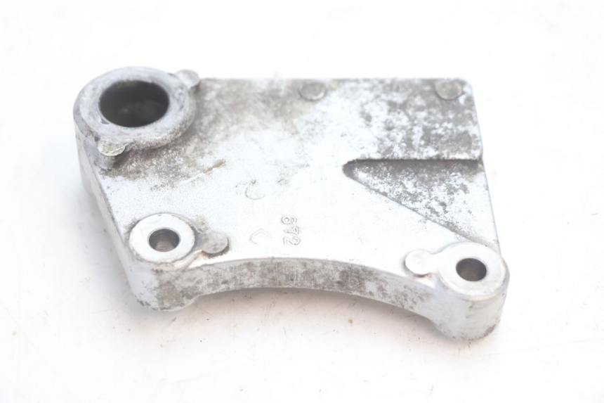 photo de HINTERER BREMSSATTELHALTER KAWASAKI ZX-6R ZX6R 600 (1995 - 1997) - Zoom auf Gebrauchszustand
