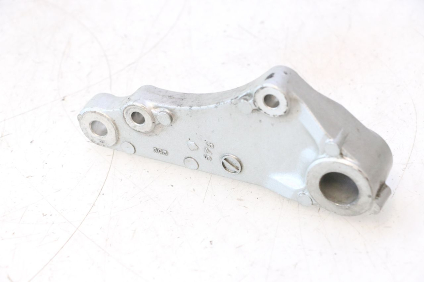 photo de HALTERUNG BREMSSATTEL HINTEN KAWASAKI ZZR 600 (1995 - 2004) - Detailansicht des Bauteils
