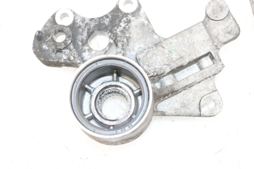 photo de HALTER BREMSZANGE VORNE PIAGGIO MP3 HPE 300 (2019 - 2026) - Geprüftes Gebrauchtteil