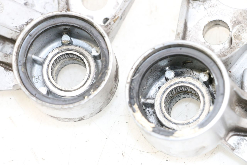 photo de HALTER BREMSZANGE VORNE PIAGGIO MP3 500 (2011 - 2015) - Alternative Perspektive