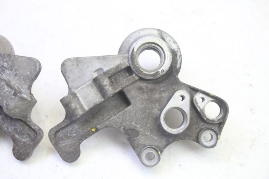 photo de HALTER BREMSZANGE VORNE PIAGGIO MP3 500 (2016 - 2018) - Zoom auf Gebrauchszustand