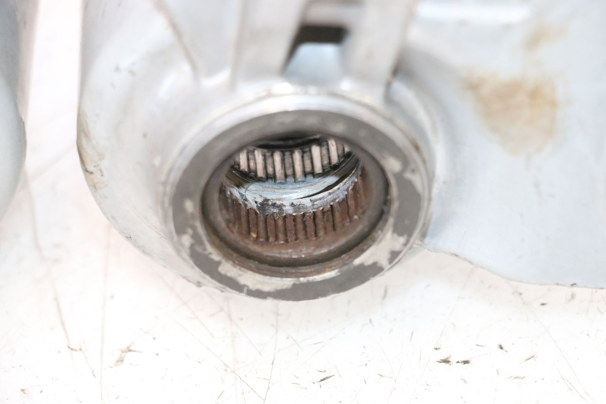 photo de HALTER BREMSZANGE VORNE PIAGGIO MP3 RL 250 (2006 - 2010) - Alternative Perspektive