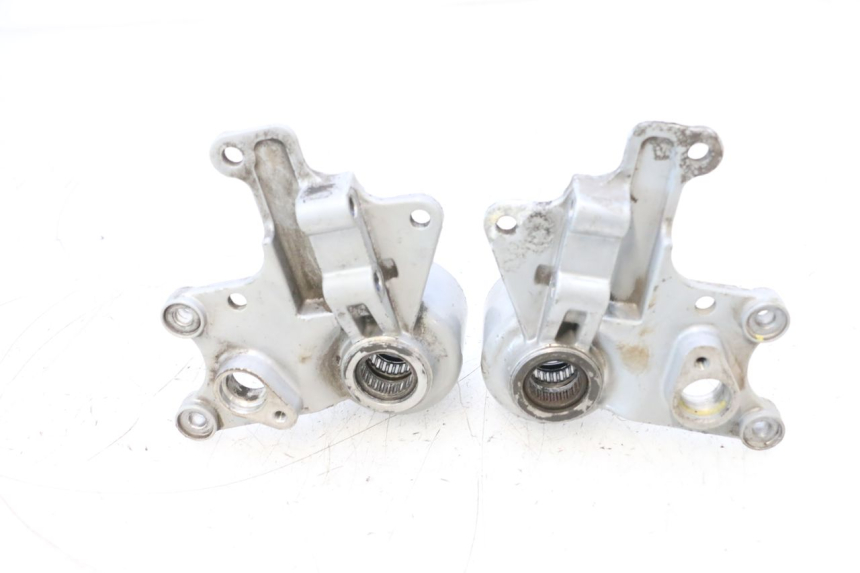 photo de HALTER BREMSZANGE VORNE PIAGGIO MP3 RL 250 (2006 - 2010) - Technische Nahaufnahme