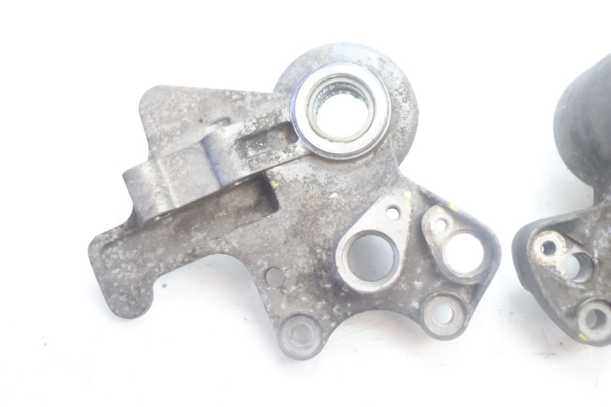 photo de HALTER BREMSZANGE VORNE PIAGGIO MP3 500 (2016 - 2018) - Detailansicht des Bauteils