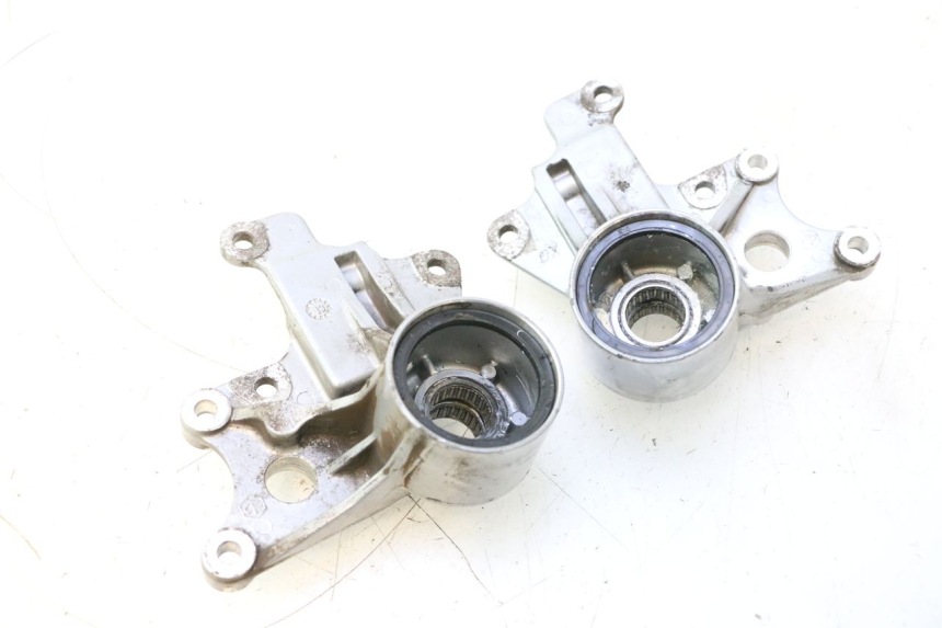 photo de HALTER BREMSZANGE VORNE PIAGGIO MP3 500 (2011 - 2015) - Hauptansicht