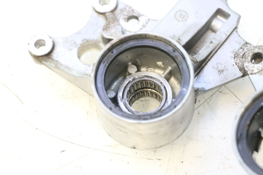 photo de HALTER BREMSZANGE VORNE PIAGGIO MP3 500 (2011 - 2015) - Zoom auf Gebrauchszustand