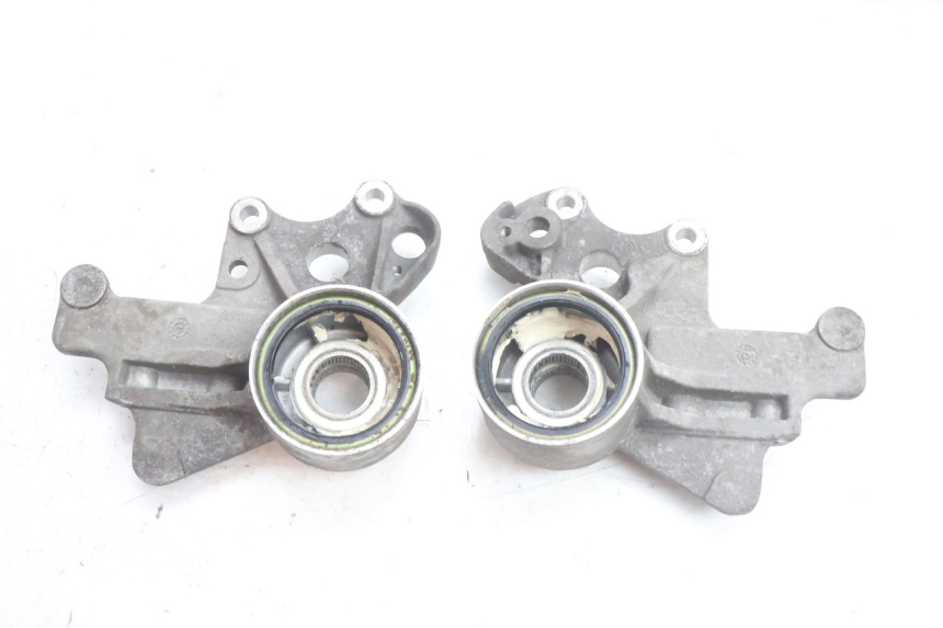 photo de HALTER BREMSZANGE VORNE PIAGGIO MP3 500 (2016 - 2018) - Alternative Perspektive