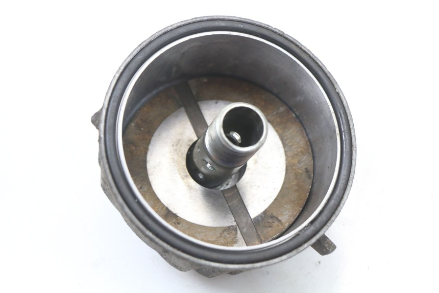 photo de HALTER Ã–LFILTER YAMAHA XJ F 900 (1983 - 1994) - Technische Nahaufnahme